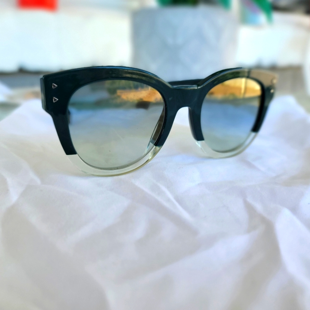 Fendi sunglasses - Picture 8 of 10